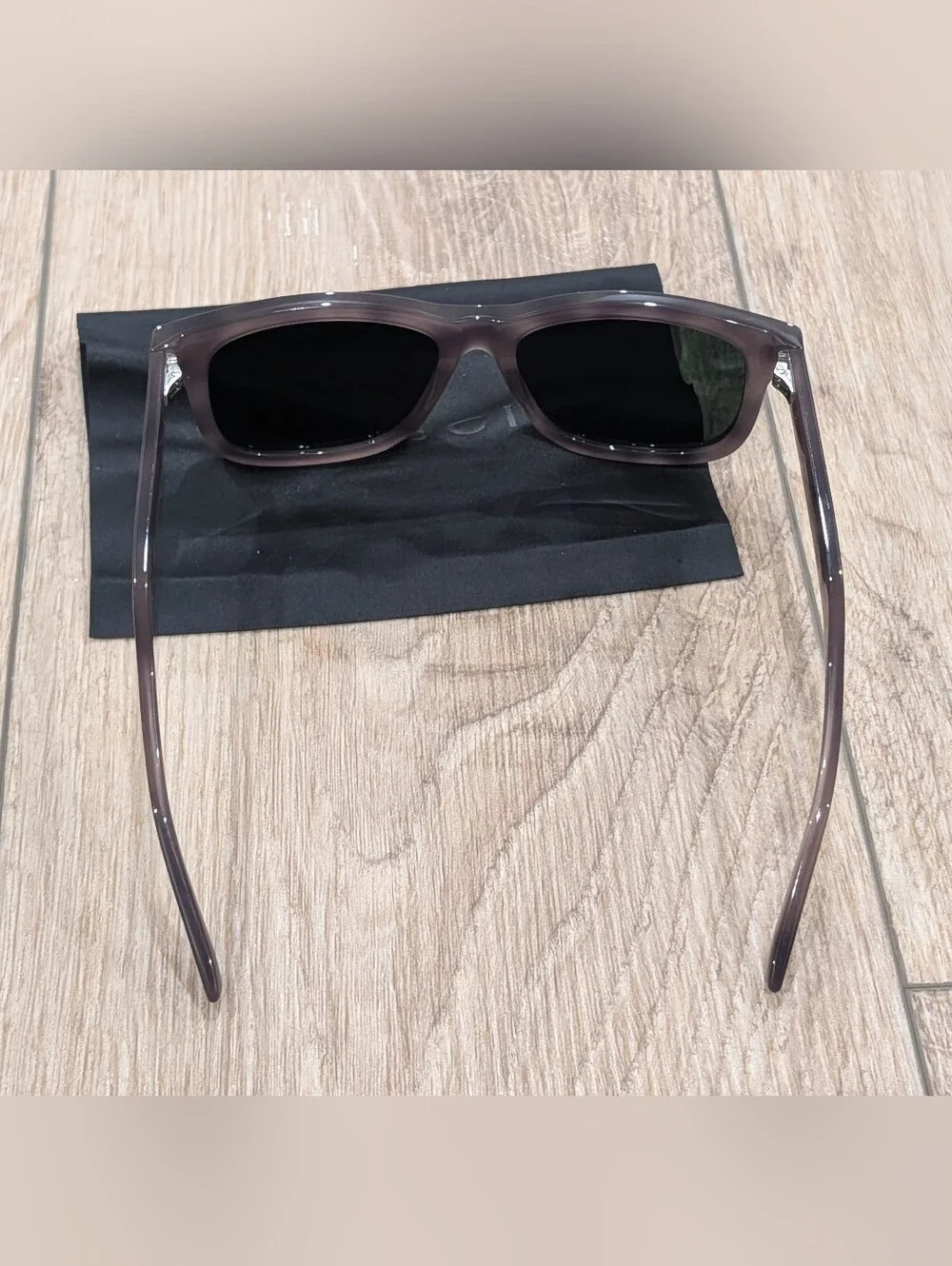 $500 Mens Authentic GUCCI 55mm Rectangular Sunglasses Havana/Green